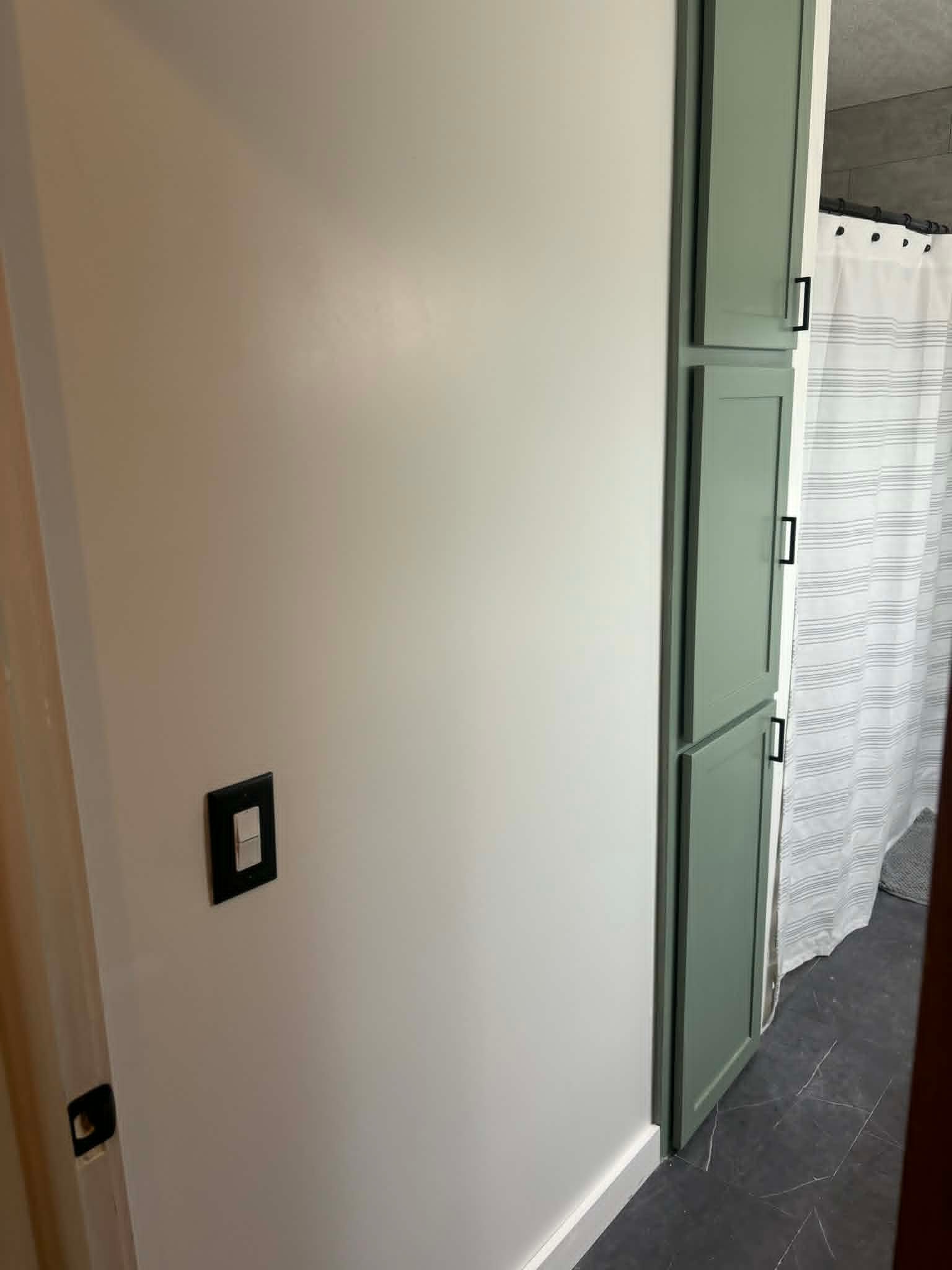 Bathroom Repaint